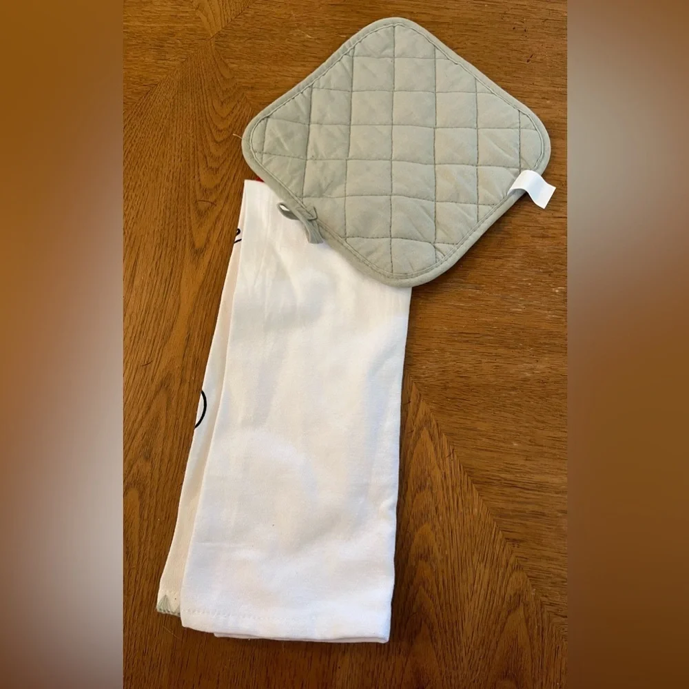2 nwt dish towel & potholders set 4 items total wine & measure life theme
